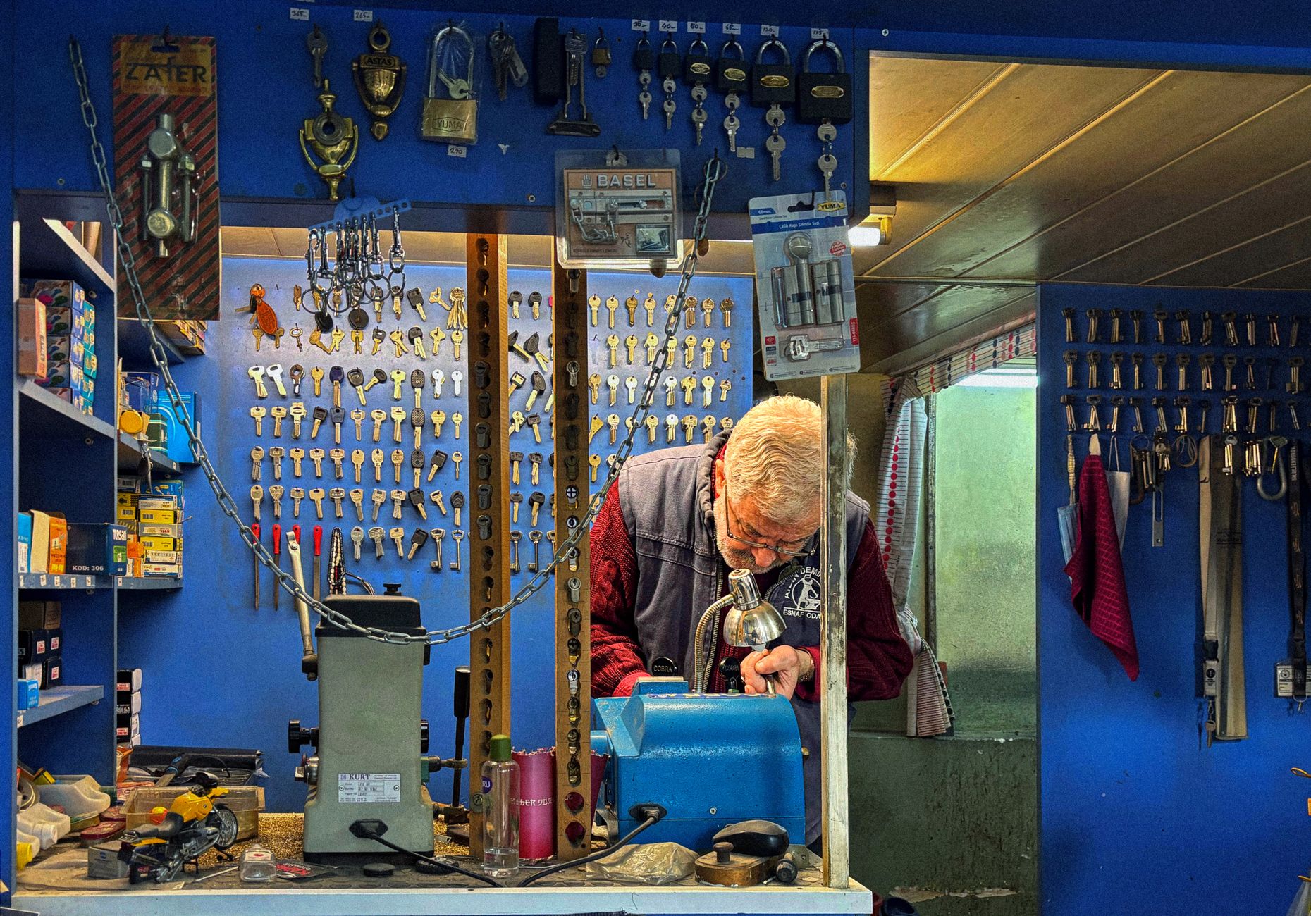 Serrurier équipe à Bruges